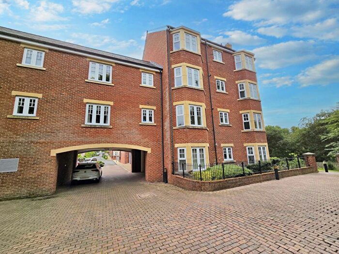 2 Bedroom Apartment For Sale In Bowman Drive, Hexham, Northumberland, NE46