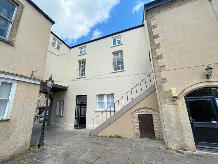 1 Bedroom Flat To Rent In High Street, Shepton Mallet, BA4