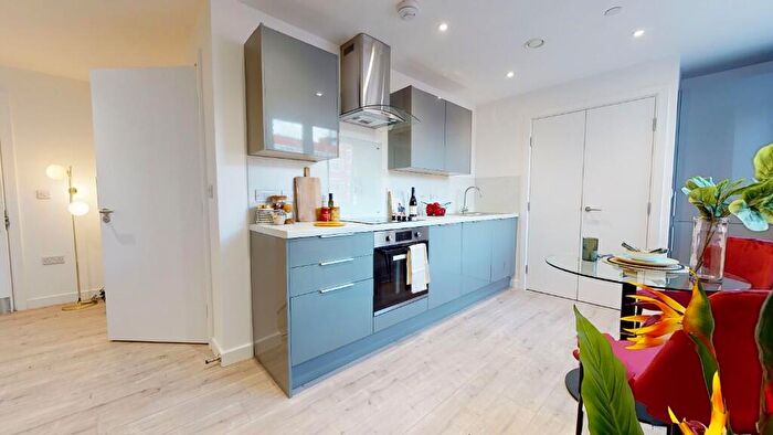 Flat To Rent In Wellington Street, Leicester, Leicestershire, LE1
