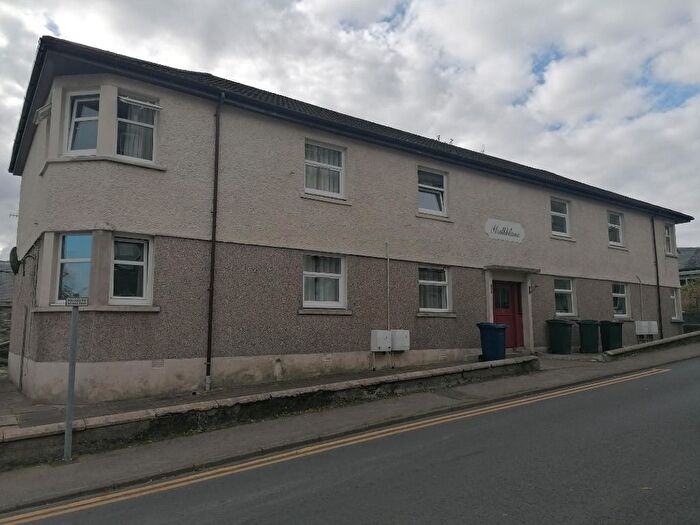 2 Bedroom Flat To Rent In William Street, Dunoon, Argyll And Bute, PA23