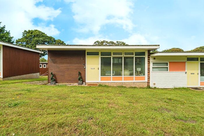 2 Bedroom Park Home For Sale In Overstrand Road, Cromer, NR27