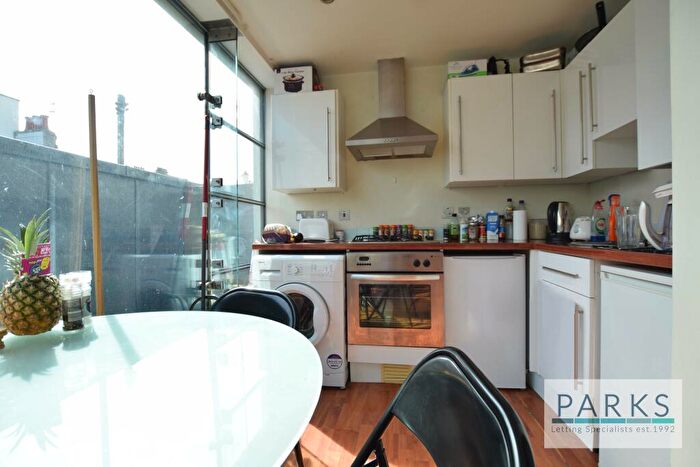2 Bedroom Apartment To Rent In Upper Gardner Street, Brighton, East Sussex, BN1