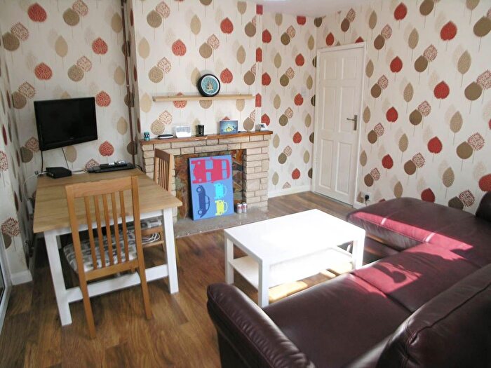 3 Bedroom Bungalow For Sale In Quarry Road, Dudley Wood, Netherton, Dudley., DY2
