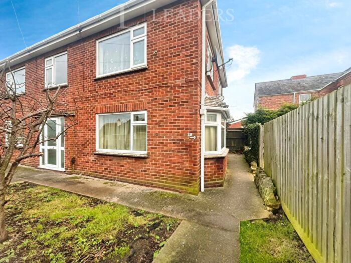 2 Bedroom Flat To Rent In West Parade, Spalding, PE11