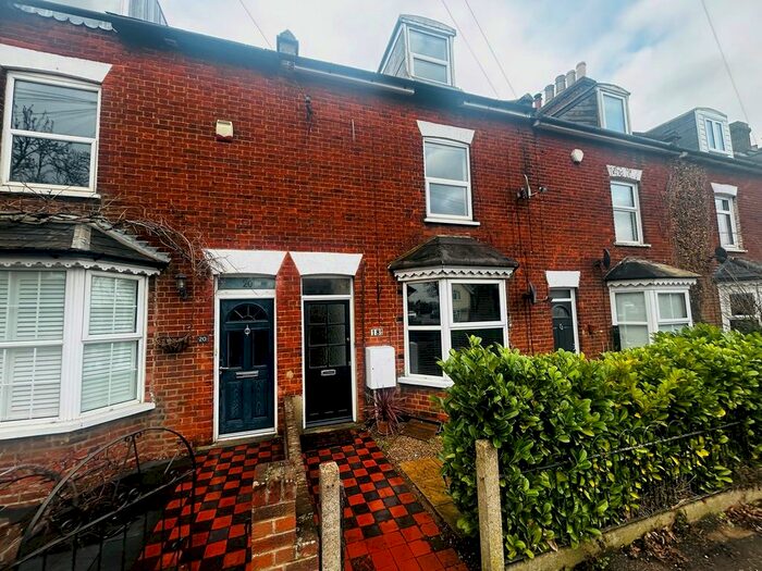 2 Bedroom Flat To Rent In Fishponds Road, Hitchin, SG5