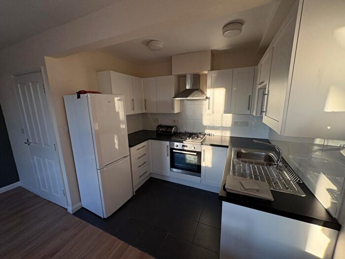 2 Bedroom Apartment To Rent In Temple Road, Temple Road, Oxford, OX4