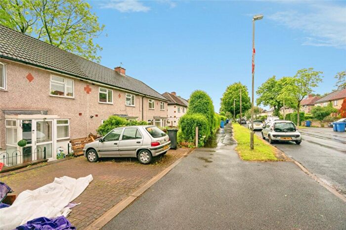 3 Bedroom Terraced House For Sale In Birtwistle Avenue, Colne, Lancashire, BB8