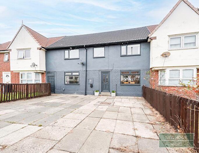 3 Bedroom Terraced House For Sale In Medomsley Gardens, Gateshead, NE9