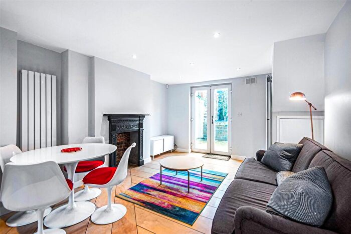 2 Bedroom Apartment For Sale In Lower Road, Surrey Quays, SE8