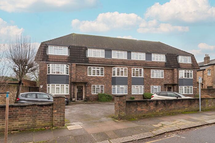 1 Bedroom Flat For Sale In Grange Road, Ealing, W5