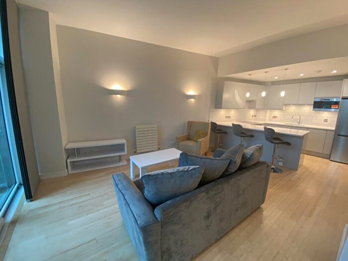 2 Bedroom Apartment To Rent In Century Buildings, St Mary Parsonage, Manchester, M3