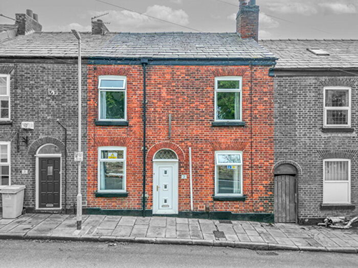 3 Bedroom Terraced House To Rent In Daintry Street, Macclesfield, SK11