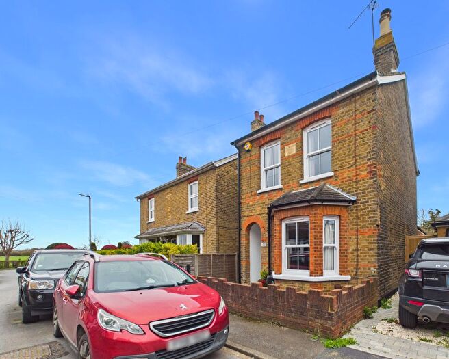 3 Bedroom Detached House For Sale In Northfield Road, Eton Wick, Berkshire, SL4