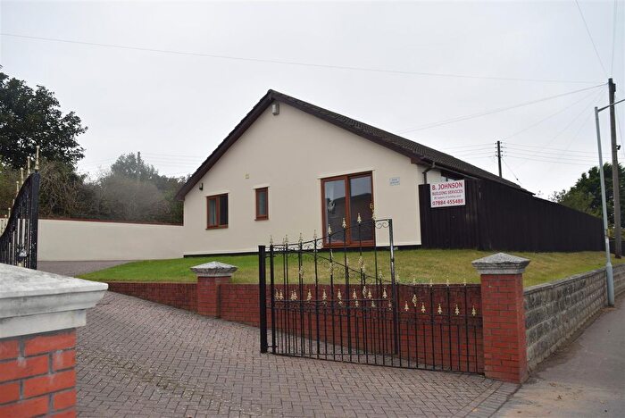 3 Bedroom Bungalow To Rent In Ononis Bungalow, South Road, Brean, TA8