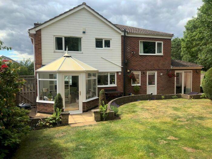 4 Bedroom Detached House For Sale In Melrose Crescent, Guisborough, North Yorkshire, TS14