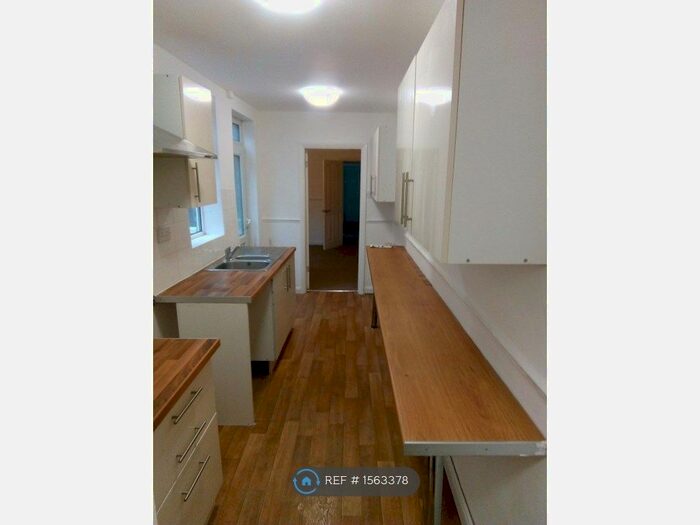 2 Bedroom Terraced House To Rent In Recreation Drive, Shirebrook, Mansfield, NG20