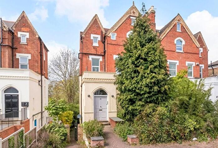 2 Bedroom Flat For Sale In Wood Vale, Forest Hill, London, SE23