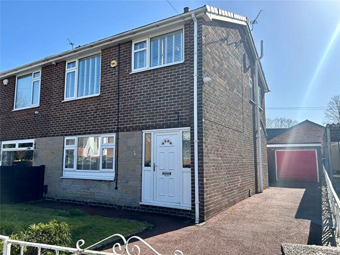 3 Bedroom Semi Detached House For Sale In Scholes Street, Chadderton, Oldham, Greater Manchester, OL9