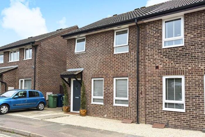 3 Bedroom Semi-Detached House For Sale In Purcell Road, Marston, Oxford, OX3