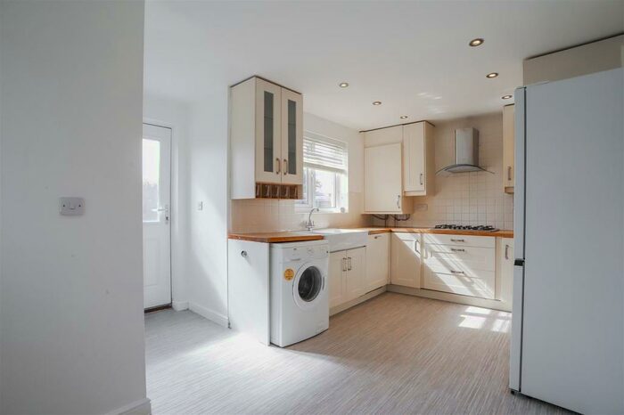 3 Bedroom House To Rent In Meadows Avenue, Haslingden, Rossendale, BB4