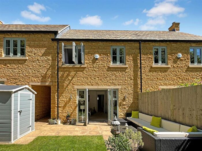 3 Bedroom Terraced House For Sale In New Barrels Pitch, Chipping Campden, GL55