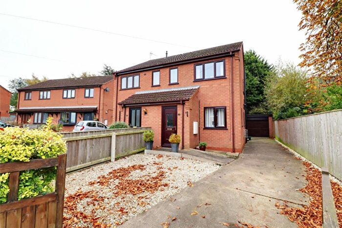 2 Bedroom Semi-Detached House For Sale In School Lane, Bonby, North Lincolnshire, DN20