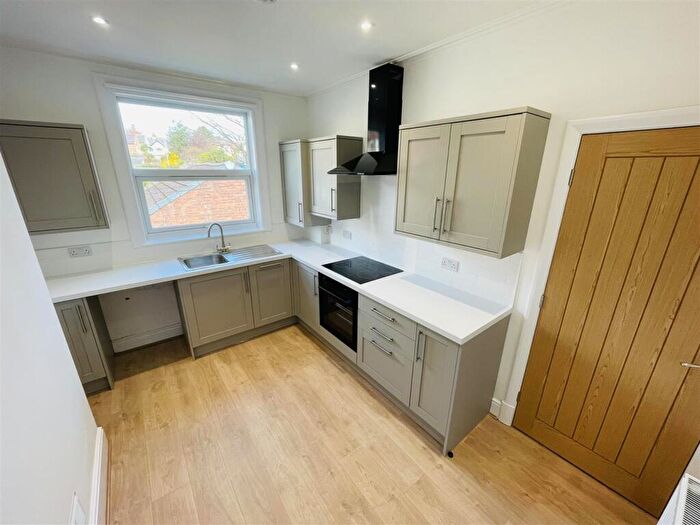 2 Bedroom Flat To Rent In Wallasey Village, Wirral, CH45