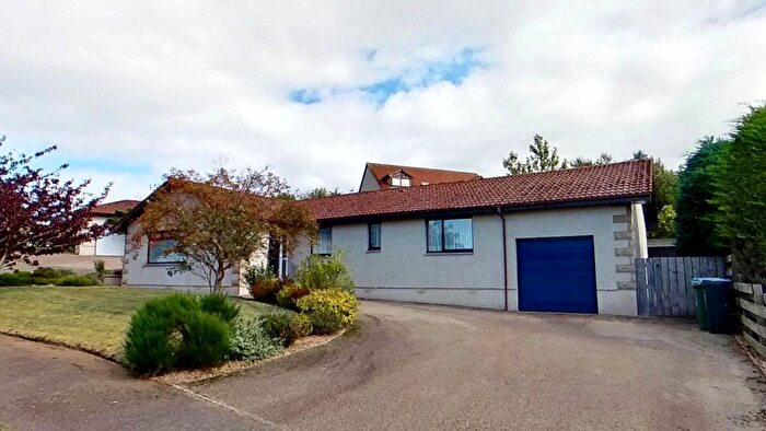 4 Bedroom Detached Bungalow For Sale In River Park, Nairn, IV12