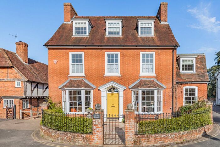4 Bedroom Detached House For Sale In The Bury, Odiham, Hook, Hampshire, RG29
