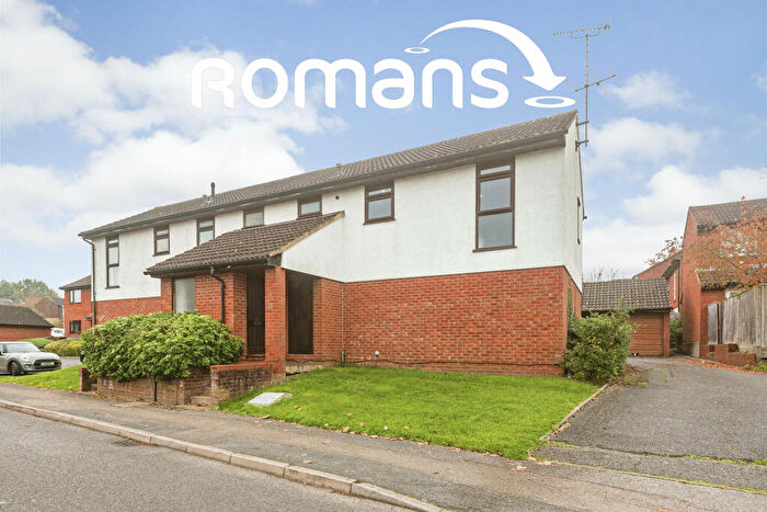 1 Bedroom Apartment To Rent In Fleetham Gardens, Lower Earley, RG6