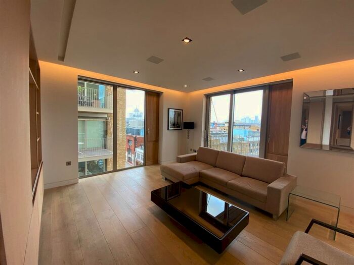 2 Bedroom Flat To Rent In London Bridge, Chatsworth House, Duchess Walk, Southwark, London, SE1