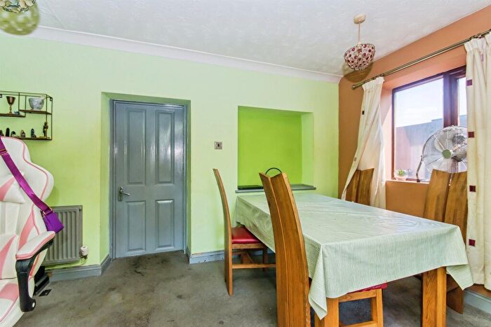 3 Bedroom Detached House For Sale In Lerowe Road, Wisbech, PE13