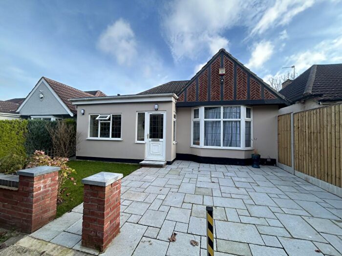 3 Bedroom Bungalow To Rent In Hammond Drive, Birmingham, B23