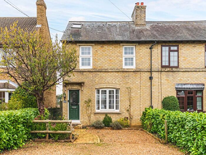 3 Bedroom Semi-Detached House For Sale In High Street, Tadlow, Royston, SG8