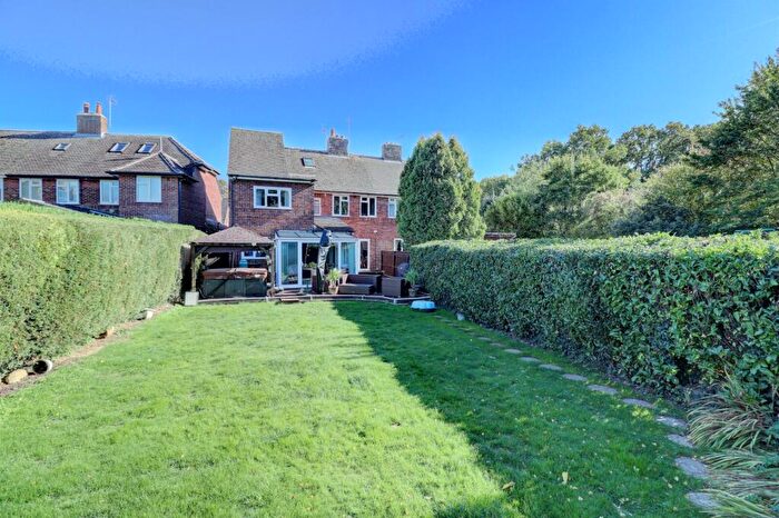 4 Bedroom Semi-Detached House For Sale In Rose Avenue, Hazlemere, Buckinghamshire, HP15