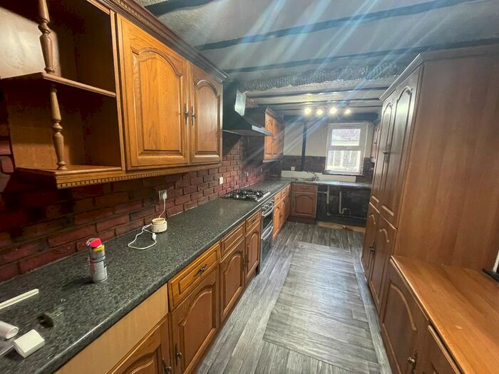 3 Bedroom Terraced House To Rent In Buckingham Road, Ilford, IG1