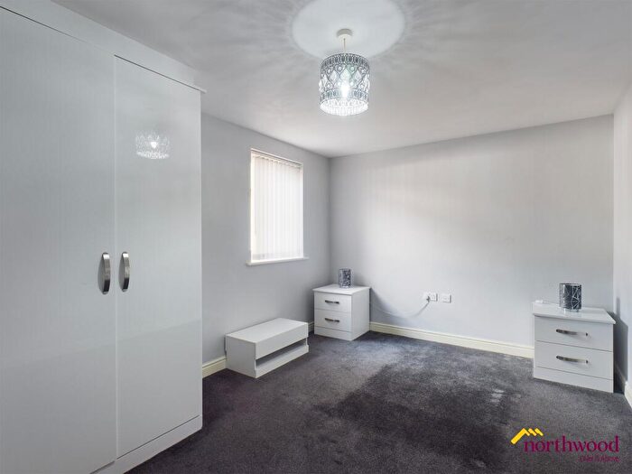 1 Bedroom Flat To Rent In Lockeepers Way, Hanley, ST1