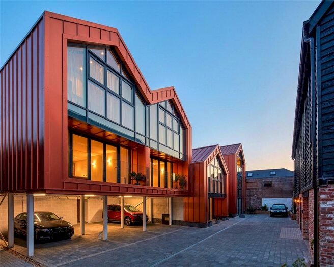 2 Bedroom Duplex To Rent In The Old Brewery, Pennyfarthing Street, Salisbury, Wiltshire, SP1