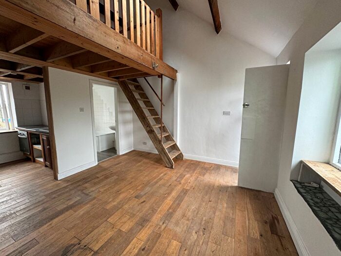 1 Bedroom Flat To Rent In Bangor Street, Y Felinheli, LL56