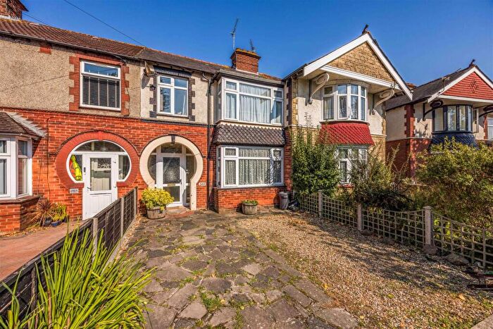 3 Bedroom End Of Terrace House To Rent In Highbury Grove, Portsmouth, PO6