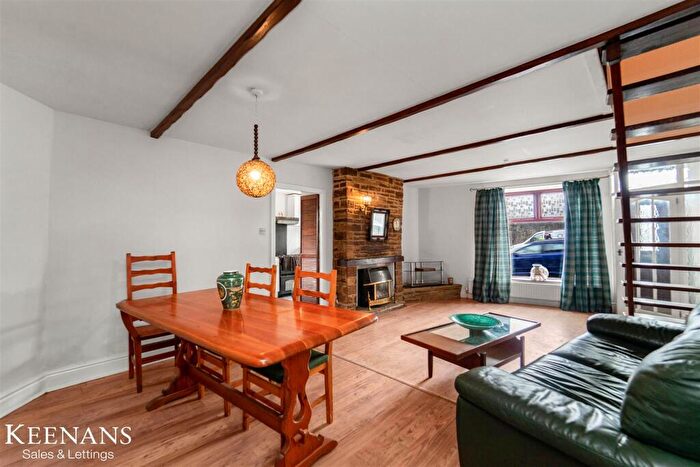 2 Bedroom Detached House For Sale In Town Gate, Foulridge, Colne, BB8