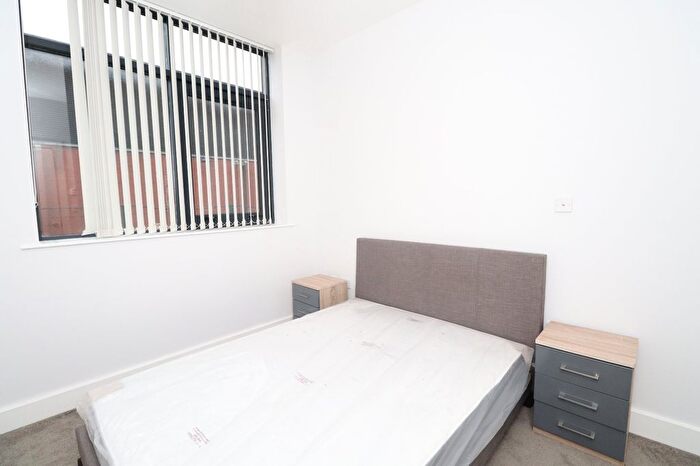 1 Bedroom Flat To Rent In Greenleigh Court, Dawsons Square, West Yorkshire, LS28