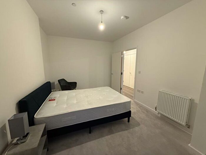 1 Bedroom Flat To Rent In Ilderton Rd, London, SE15