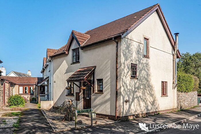 3 Bedroom Semi-Detached House For Sale In Wotton Way, Broadhempston, TQ9