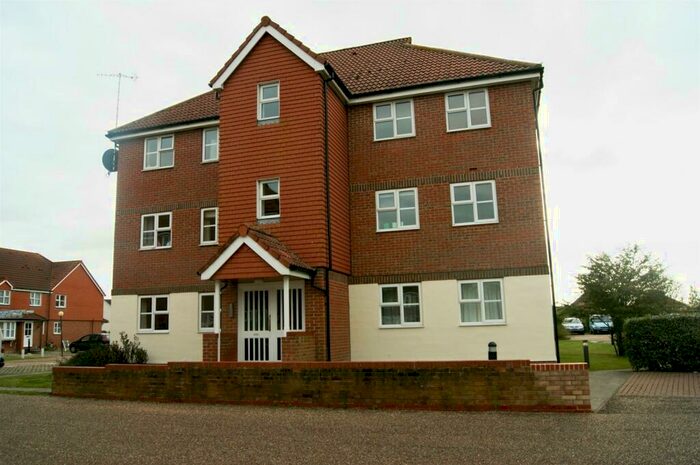 2 Bedroom Flat To Rent In Falmouth Close, Eastbourne, BN23