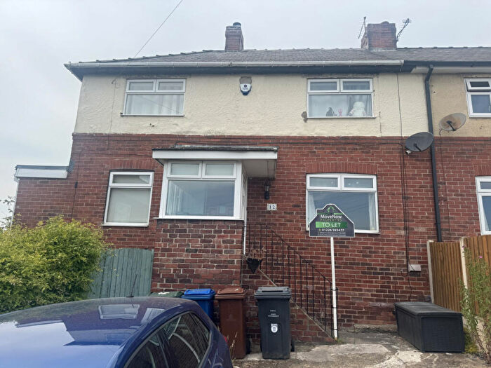 2 Bedroom Town House To Rent In George Street, Mapplewell, Barnsley, S75