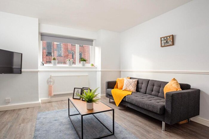 2 Bedroom Flat To Rent In Thornville Road, Leeds, LS6