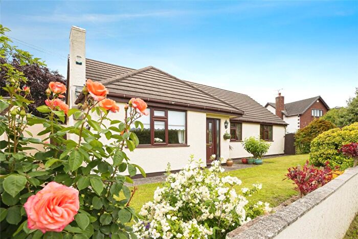 5 Bedroom Bungalow For Sale In Stryt Y Bydden, New Broughton, Wrexham, LL11