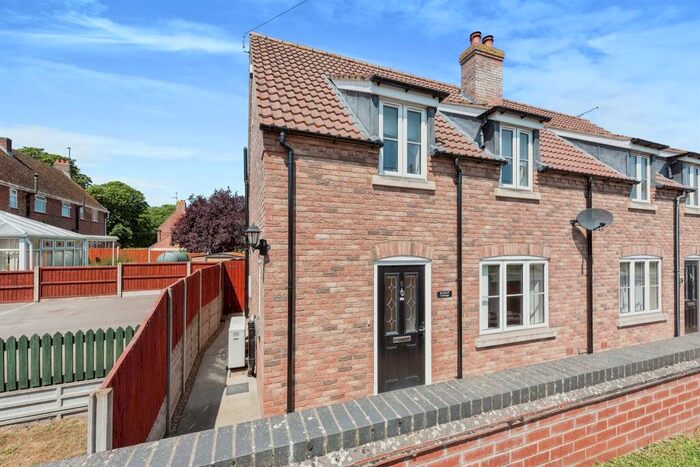 3 Bedroom Semi-Detached House For Sale In Feltwell Road, Methwold Hythe, Thetford, IP26