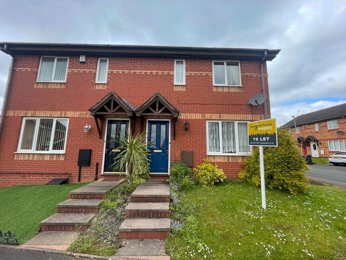 3 Bedroom Semi-Detached House To Rent In Pear Tree Drive, Rowley Regis, B65